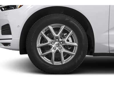 2020 Volvo XC60 T5 Momentum