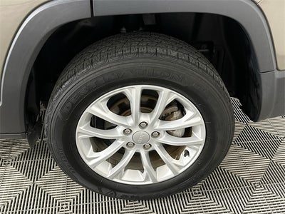 2020 Jeep Cherokee Latitude