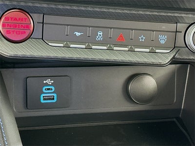 2025 Ford Mustang Dark Horse