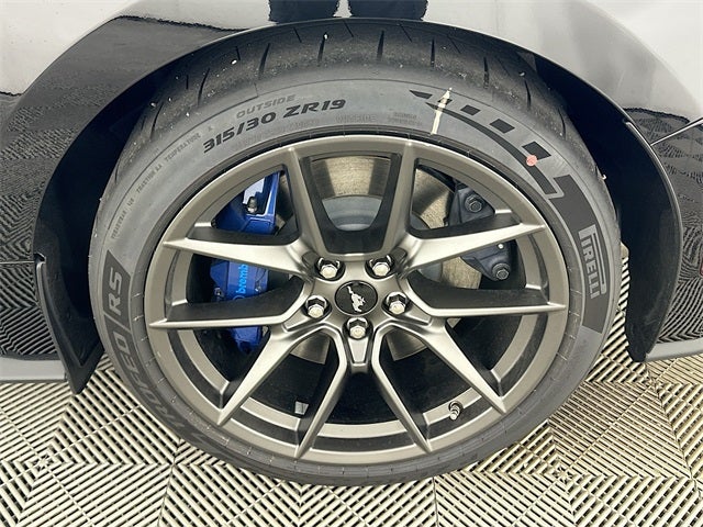 2025 Ford Mustang Dark Horse