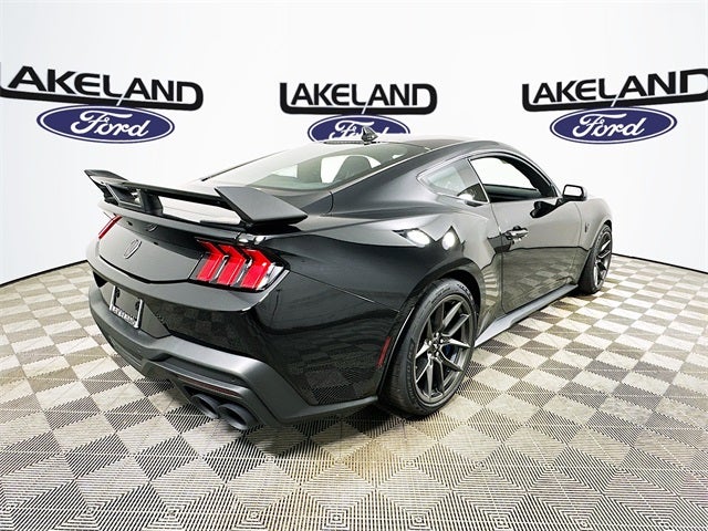 2025 Ford Mustang Dark Horse