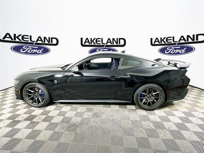 2025 Ford Mustang Dark Horse