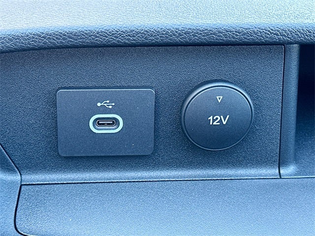 2025 Ford Transit Passenger Wagon XLT