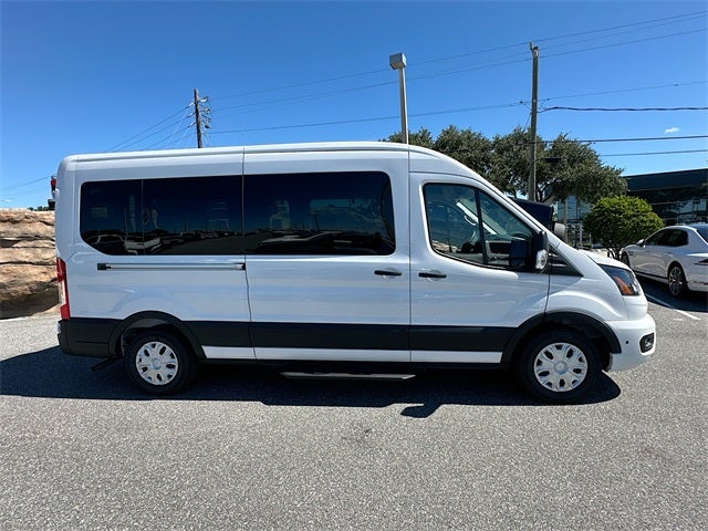 2025 Ford Transit Passenger Wagon XLT