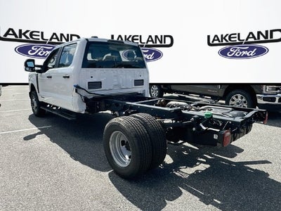 2027 Ford Super Duty F-350 DRW XL DRW