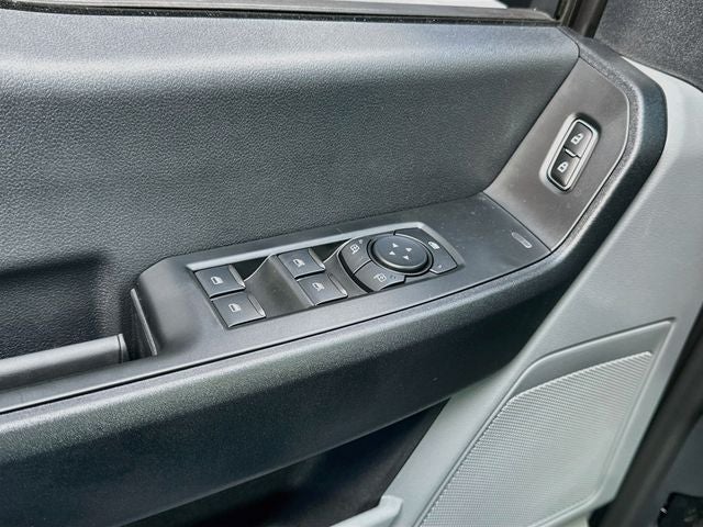 2027 Ford Super Duty F-350 DRW XL DRW