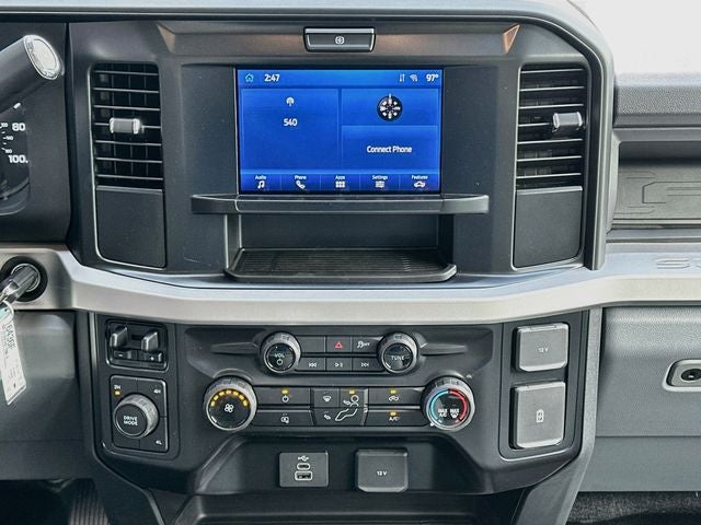 2027 Ford Super Duty F-350 DRW XL DRW