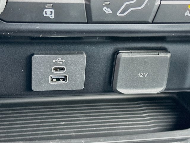 2027 Ford Super Duty F-350 DRW XL DRW