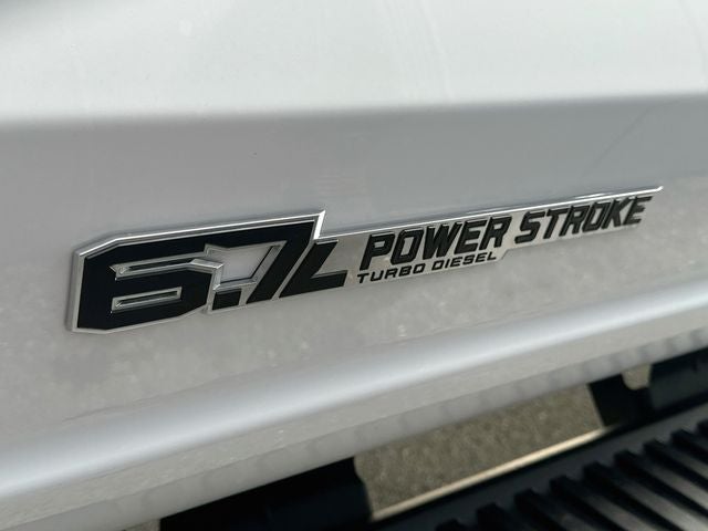 2027 Ford Super Duty F-350 DRW XL DRW