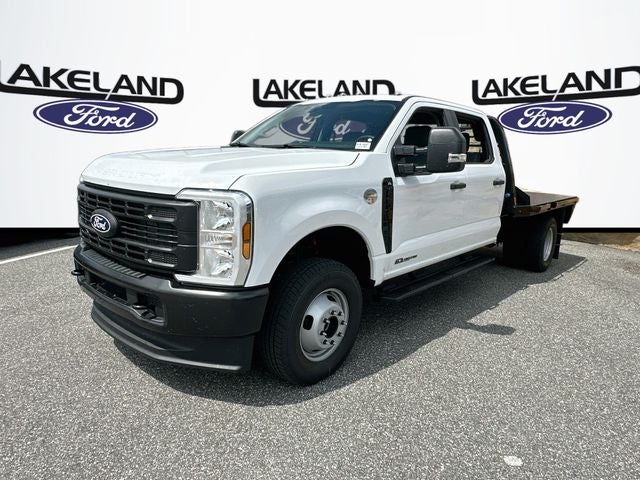 2027 Ford Super Duty F-350 DRW XL DRW