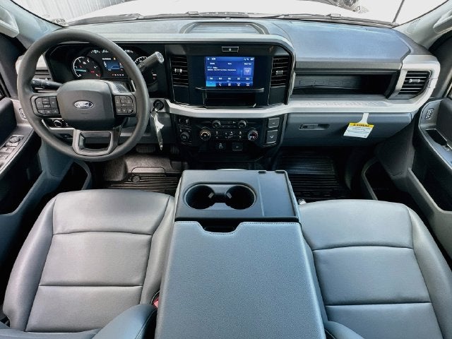 2027 Ford Super Duty F-550 DRW XL DRW