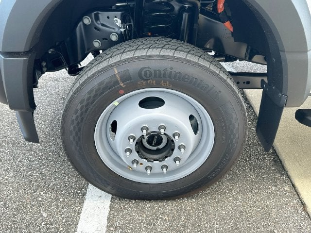 2027 Ford Super Duty F-550 DRW XL DRW