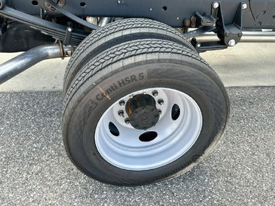 2027 Ford Super Duty F-550 DRW XL DRW