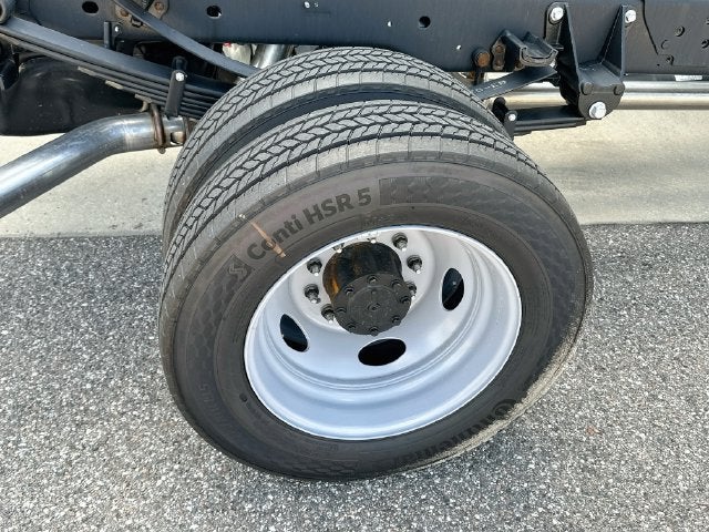 2027 Ford Super Duty F-550 DRW XL DRW