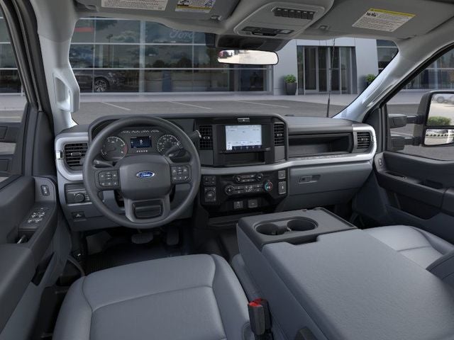 2025 Ford Super Duty F-550 DRW XL DRW