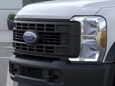 2025 Ford Super Duty F-550 DRW XL DRW