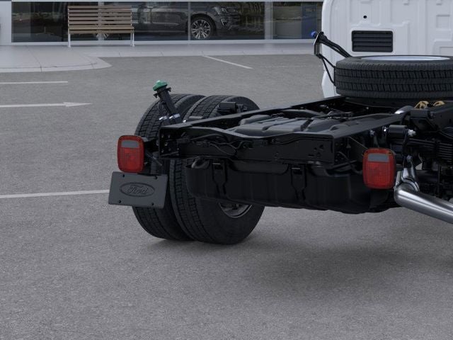 2025 Ford Super Duty F-550 DRW XL DRW