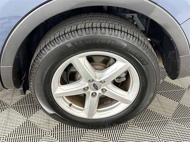 2019 Ford Explorer Base