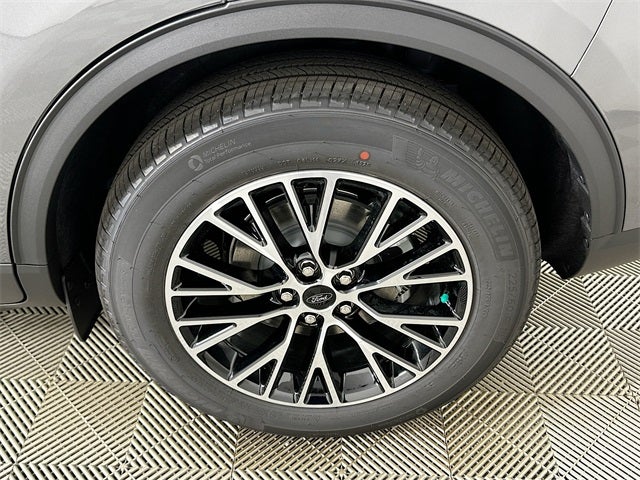 2026 Ford Escape Base