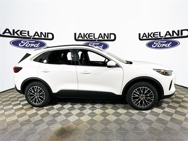 2026 Ford Escape Base