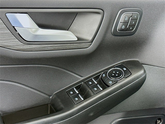 2025 Ford Escape Base