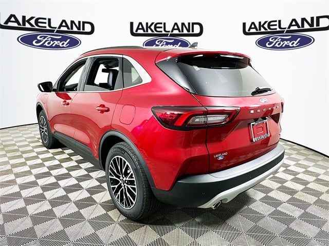 2025 Ford Escape Base