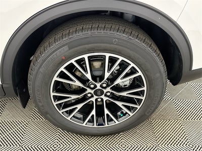 2025 Ford Escape Base