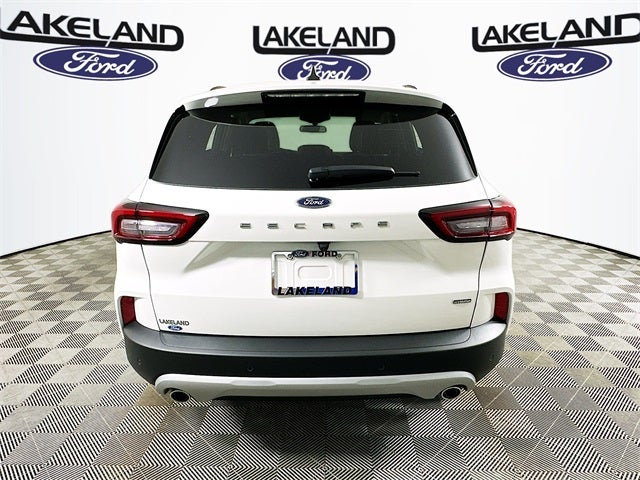 2025 Ford Escape Base