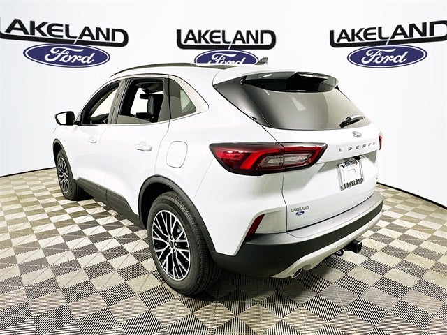 2025 Ford Escape Base