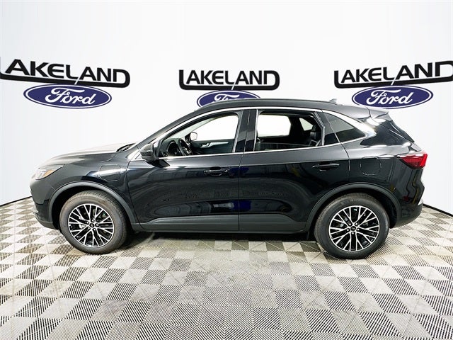 2025 Ford Escape Base