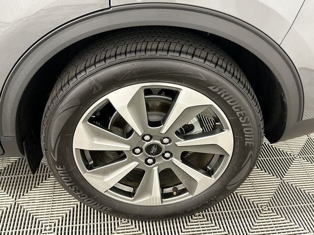 2025 Ford Escape Hybrid Platinum