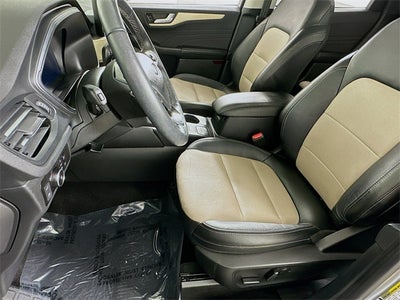 2022 Ford Escape Plug-In Hybrid Titanium