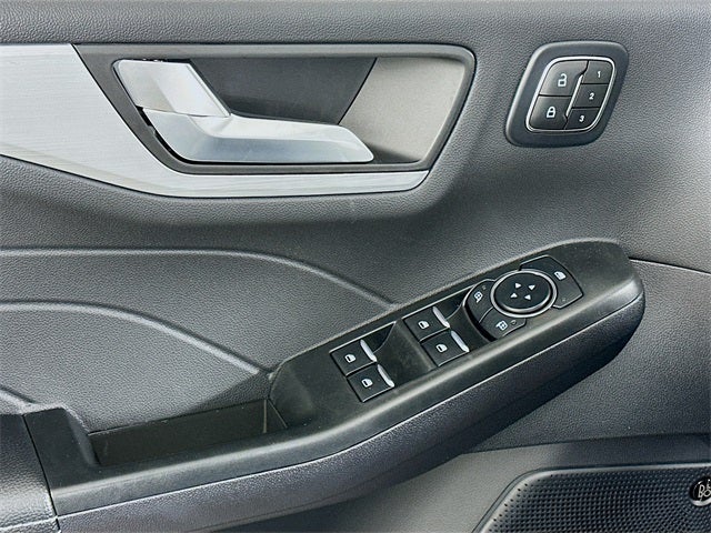 2026 Ford Escape Platinum