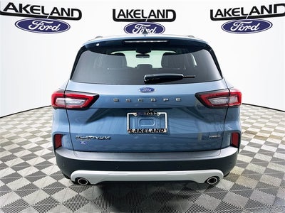 2026 Ford Escape Platinum