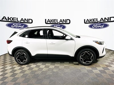 2026 Ford Escape Platinum