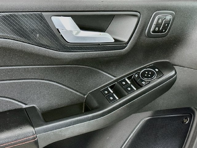 2023 Ford Escape ST-Line Elite