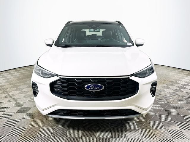 2023 Ford Escape Hybrid ST-Line Elite