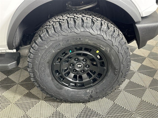 2025 Ford Bronco Matte Black Edition