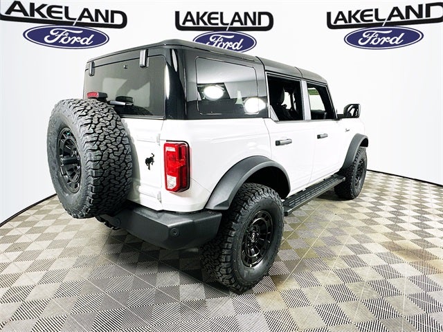 2025 Ford Bronco Matte Black Edition