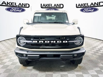 2026 Ford Bronco Outer Banks