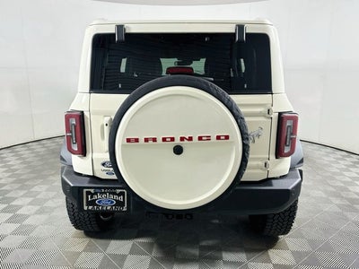 2026 Ford Bronco Outer Banks