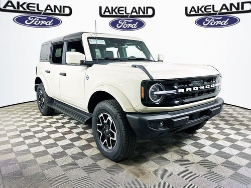2026 Ford Bronco Outer Banks