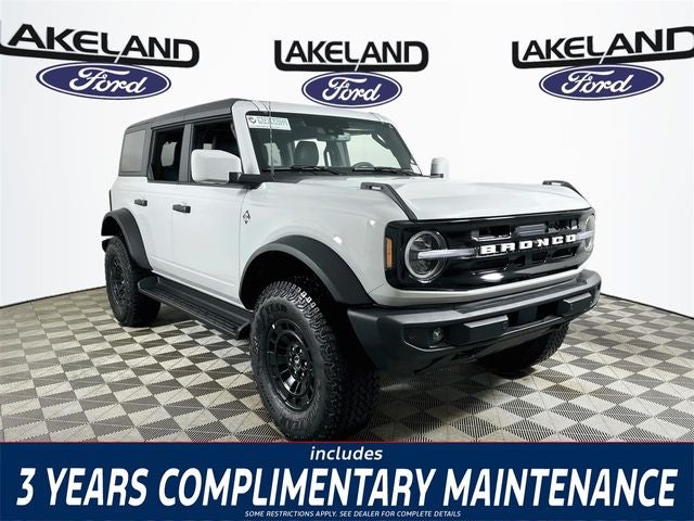 2026 Ford Bronco Outer Banks