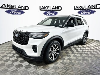 2027 Ford Explorer ST-Line