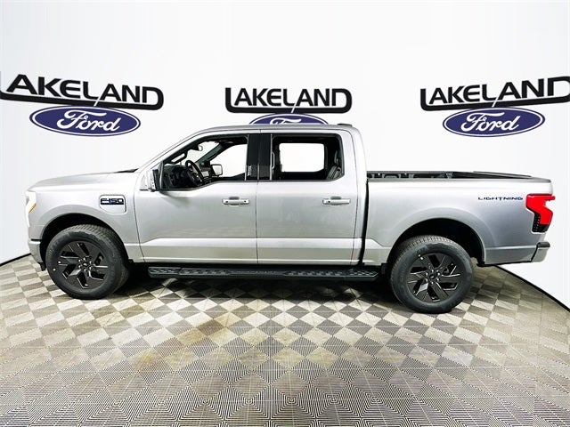 2025 Ford F-150 Lightning Lariat