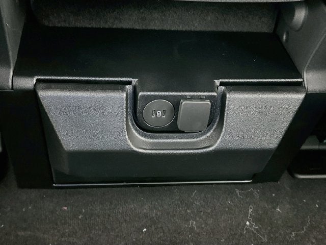 2027 Ford Super Duty F-250 SRW XL