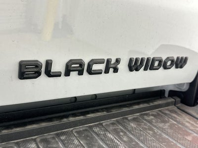 2026 Ford Super Duty F-250 SRW XLT BLACK WIDOW