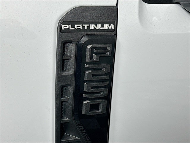 2026 Ford Super Duty F-250 SRW Platinum