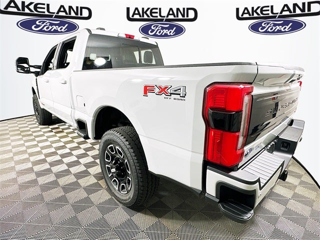 2026 Ford Super Duty F-250 SRW Platinum