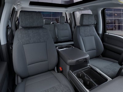 2027 Ford Super Duty F-250 SRW XLT